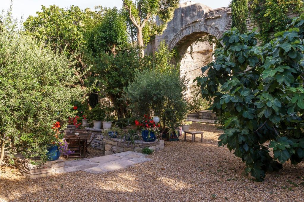Bed and Breakfast Mas Des Carnassoles Экстерьер фото